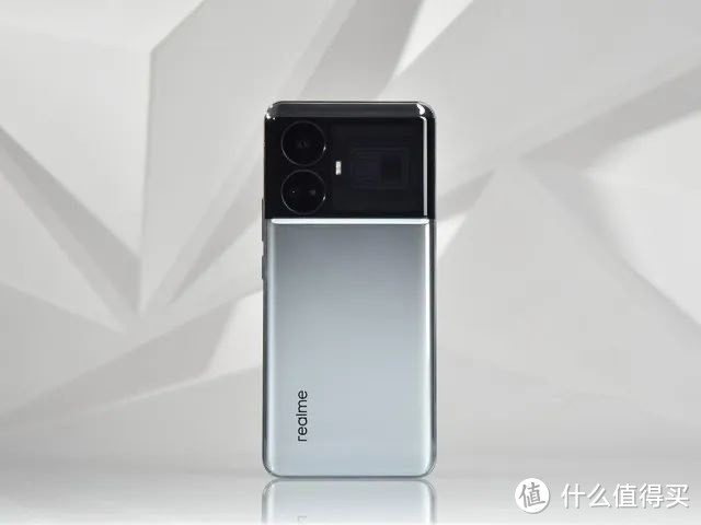 ：Redmi K60至尊版、一加Ace2 Pro、真我GT5性价比之争