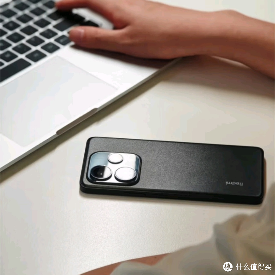 2025 年千元机皇争霸战中，小米（MI）REDMI Note14 极具竞争力，堪称性价比之王。