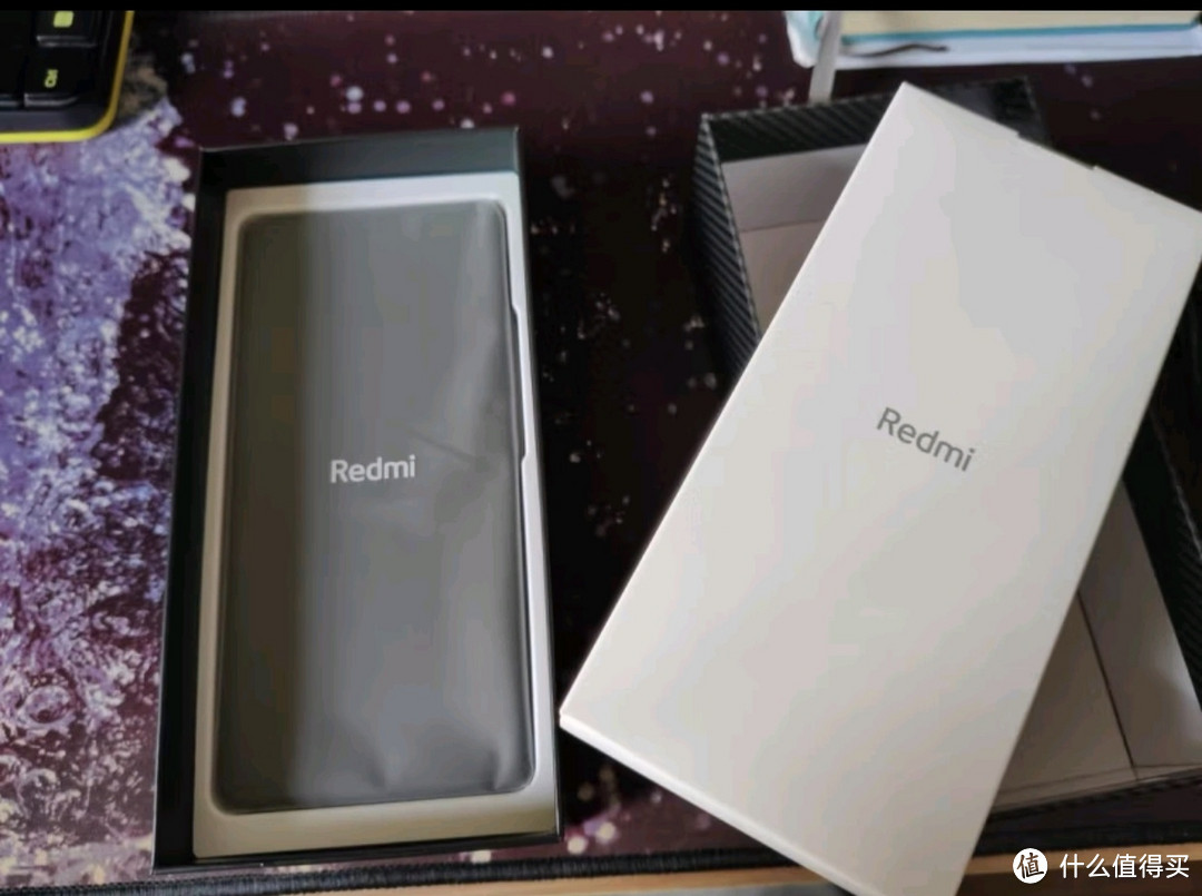 平民手机之小米Redmi Turbo 3 第三代骁龙8s 小米澎湃OS 