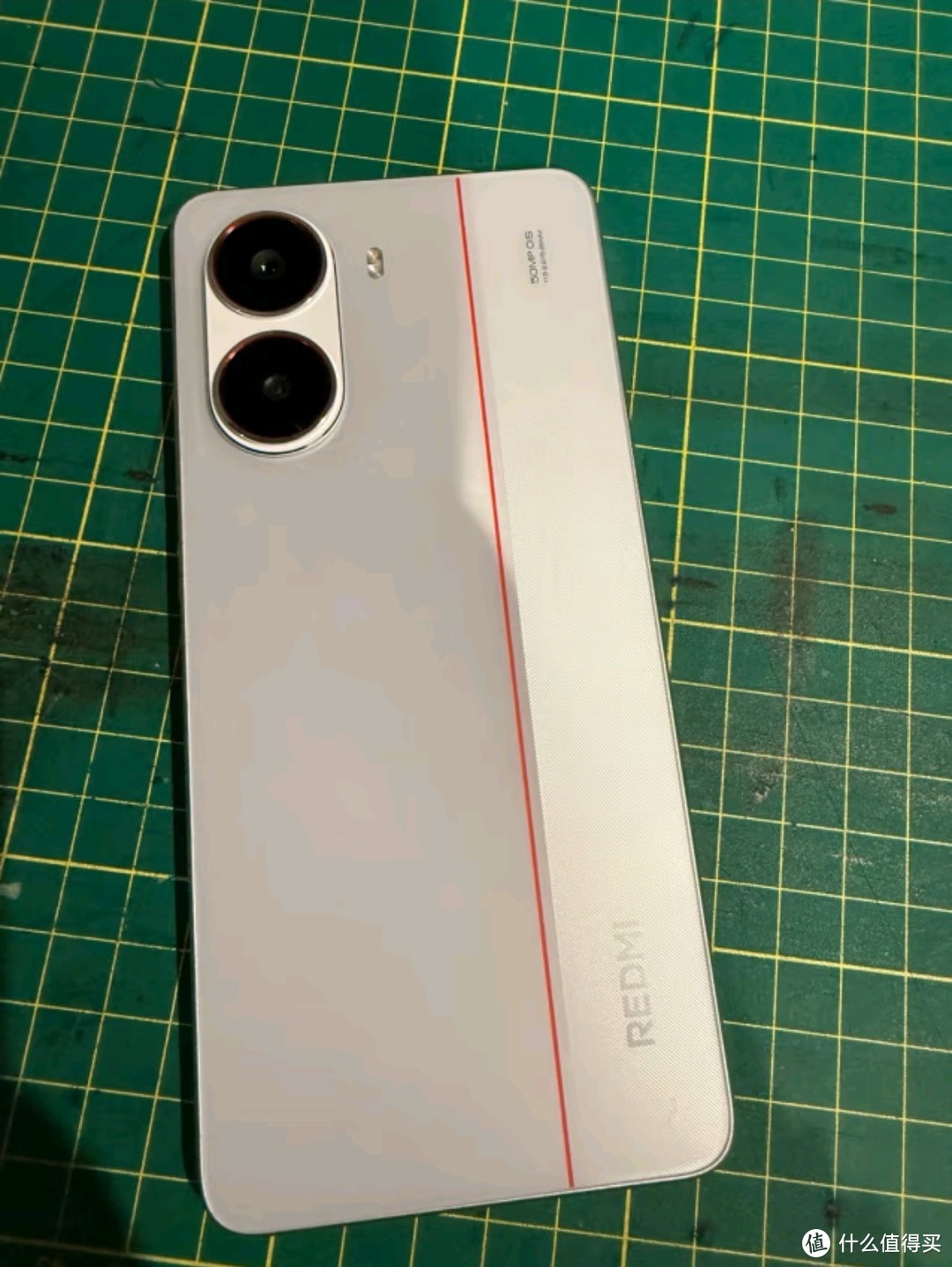 小米REDMI Turbo 4：天玑8400-Ultra芯动力，祥云白尽显高雅